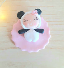 Carica l'immagine nel visualizzatore di Gallery, Bomboniera panda, bomboniere nascita, bomboniere battesimo, bomboniere animaletti SabrinaDesign
