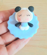 Load image into Gallery viewer, Bomboniera panda, bomboniere nascita, bomboniere battesimo bimbo, bomboniere animaletti SabrinaDesign