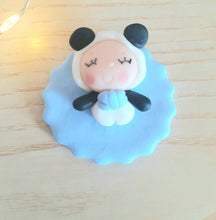 Load image into Gallery viewer, Bomboniera panda, bomboniere nascita, bomboniere battesimo bimbo, bomboniere animaletti SabrinaDesign