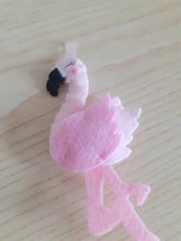 Load image into Gallery viewer, Bomboniera fenicottero, bomboniere nascita, ricordini compleanno bimba