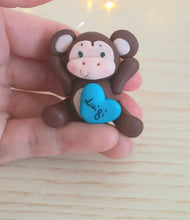 Carica l'immagine nel visualizzatore di Gallery, Bomboniera scimmia battesimo, bomboniere nascita bimbo