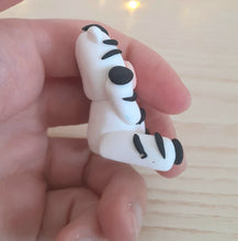 Load image into Gallery viewer, Bomboniera zebra battesimo, bomboniere nascita bimba