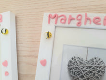 Load image into Gallery viewer, Cornice bomboniera battesimo, bomboniere madrina padrino