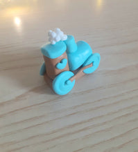 Carica l'immagine nel visualizzatore di Gallery, Bomboniera trenino nascita, bomboniere battesimo bimbo