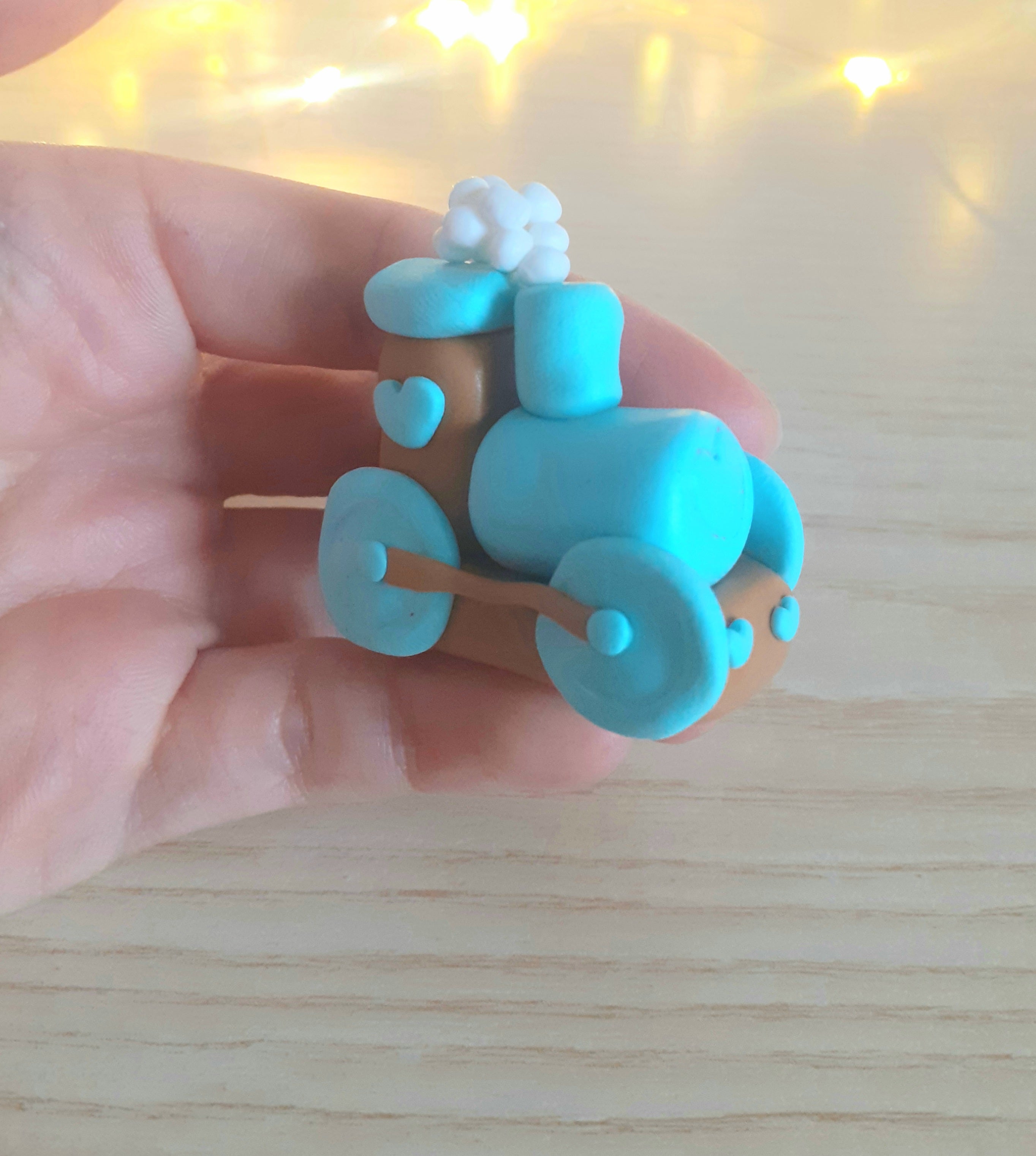 Vinciprova 50 Bigliettini Bomboniera Personalizzati Per Battesimo Maschietto, Con Trenino, Stampa A Colori, Made In Italy, Misura 4,5x2,5 Cm