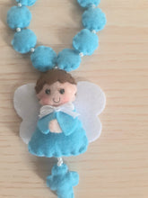 Carica l'immagine nel visualizzatore di Gallery, Bomboniera rosario con angelo, bomboniere battesimo bimbo
