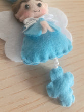 Carica l'immagine nel visualizzatore di Gallery, Bomboniera rosario con angelo, bomboniere battesimo bimbo