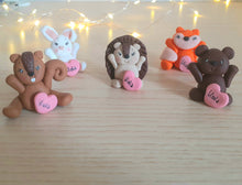 Load image into Gallery viewer, Bomboniera scoiattolo nascita, bomboniere battesimo bimba