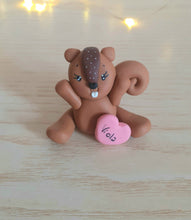 Load image into Gallery viewer, Bomboniera scoiattolo nascita, bomboniere battesimo bimba