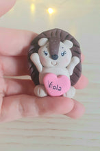 Load image into Gallery viewer, Bomboniera riccio nascita, bomboniere battesimo bimba