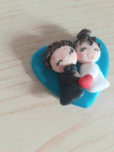 Carica l'immagine nel visualizzatore di Gallery, Bomboniera sposi calamita, bomboniere matrimonio