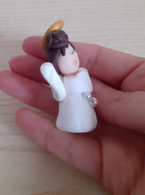 Load image into Gallery viewer, Bomboniera angelo rosario, bomboniere nascita, bomboniere battesimo, bomboniere comunione