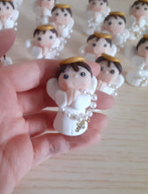 Load image into Gallery viewer, Bomboniera angelo rosario, bomboniere nascita, bomboniere battesimo, bomboniere comunione