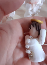 Load image into Gallery viewer, Bomboniera angelo rosario, bomboniere nascita, bomboniere battesimo, bomboniere comunione