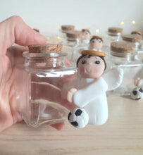 Carica l'immagine nel visualizzatore di Gallery, Bomboniera angelo vasetto, battesimo, bomboniere comunione bimbo