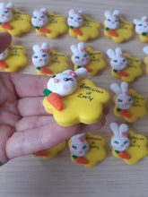 Load image into Gallery viewer, Bomboniera coniglietto, bomboniere battesimo, bomboniere nascita bimba