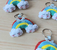 Load image into Gallery viewer, Bomboniera arcobaleno, bomboniere nascita, bomboniere battesimo bimbo