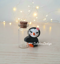 Carica l'immagine nel visualizzatore di Gallery, Bomboniera pinguino, bomboniere battesimo, bomboniere nascita, bomboniere comunione SabrinaDesign