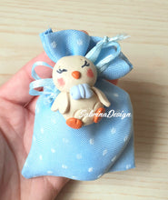 Carica l'immagine nel visualizzatore di Gallery, Bomboniera gufetto, bomboniere battesimo bimbo, bomboniere nascita, bomboniere animali SabrinaDesign