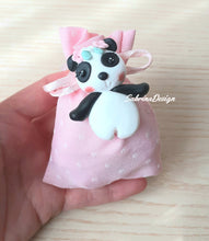Carica l'immagine nel visualizzatore di Gallery, Bomboniera panda, bomboniere nascita, bomboniere battesimo SabrinaDesign