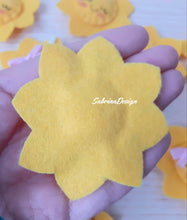 Load image into Gallery viewer, Bomboniera sole, bomboniera battesimo, bomboniere nascita, sole portachiavi SabrinaDesign