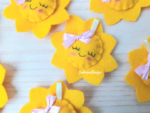 Load image into Gallery viewer, Bomboniera sole, bomboniera battesimo, bomboniere nascita, sole portachiavi SabrinaDesign