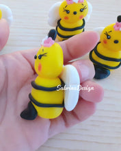 Carica l'immagine nel visualizzatore di Gallery, Bomboniera ape, bomboniera battesimo, bomboniera comunione, bomboniere animali SabrinaDesign