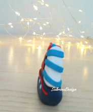 Carica l'immagine nel visualizzatore di Gallery, Bomboniera barchetta, bomboniere battesimo, bomboniere nascita, bomboniera barca, bomboniere mare SabrinaDesign