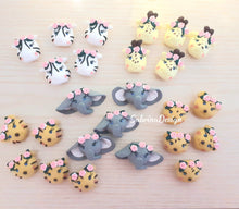 Carica l'immagine nel visualizzatore di Gallery, Bomboniera giraffa calamita, bomboniere nascita, bomboniere battesimo SabrinaDesign