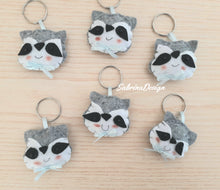 Load image into Gallery viewer, Bomboniera procione, bomboniere nascita, bomboniere battesimo, animali bosco SabrinaDesign