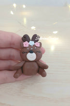 Carica l'immagine nel visualizzatore di Gallery, Bomboniera cerbiatto, bomboniere battesimo, bomboniere nascita, bomboniere animali bosco, cerbiatto calamita SabrinaDesign