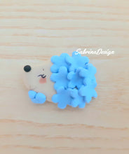 Carica l'immagine nel visualizzatore di Gallery, Bomboniera riccio, bomboniere battesimo, bomboniere nascita, bomboniere animali bosco, riccio calamita SabrinaDesign