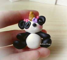 Carica l'immagine nel visualizzatore di Gallery, Bomboniera panda, Bomboniera pandacorno, bomboniere nascita, bomboniera battesimo, bomboniera comunione, compleanno panda SabrinaDesign