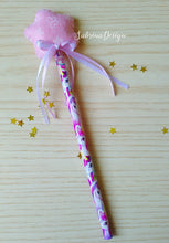 Carica l'immagine nel visualizzatore di Gallery, Bacchetta matita unicorno, festa unicorno, compleanno unicorno, bacchetta magica stella SabrinaDesign