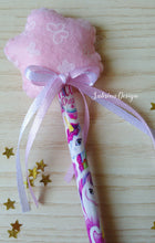 Carica l'immagine nel visualizzatore di Gallery, Bacchetta matita unicorno, festa unicorno, compleanno unicorno, bacchetta magica stella SabrinaDesign