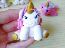 Carica l'immagine nel visualizzatore di Gallery, Cake topper unicorno, compleanno unicorno, cake topper battesimo