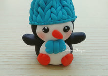 Carica l'immagine nel visualizzatore di Gallery, Ciondolo pinguino, addobbi natalizi, addobbi albero Natale SabrinaDesign
