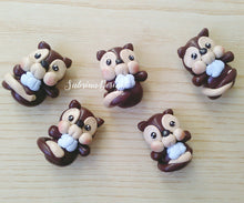 Load image into Gallery viewer, Bomboniera scoiattolo, bomboniere battesimo, bomboniere nascita, bomboniera comunione SabrinaDesign