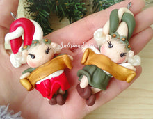 Carica l'immagine nel visualizzatore di Gallery, Elfo di Natale, elfo per albero, palline Natale, albero Natale, decorazioni Natale, calendario avvento, elfi fimo SabrinaDesign
