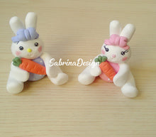 Load image into Gallery viewer, Cake topper coniglio Pasqua, coniglio Pasqua, topper nascita, coniglio Pasqua, torta Pasqua, compleanno cake topper animali SabrinaDesign