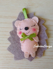 Load image into Gallery viewer, Bomboniera riccio bimbo, bomboniere battesimo, bomboniere nascita SabrinaDesign