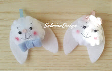 Load image into Gallery viewer, Bomboniera coniglietto, bomboniera nascita, bomboniere battesimo SabrinaDesign