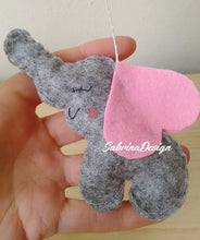 Load image into Gallery viewer, Giostrina culla safari, giostrina con musica, giostrina animali safari