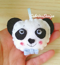 Carica l'immagine nel visualizzatore di Gallery, Bomboniera panda, bomboniera nascita, bomboniera battesimo bimba SabrinaDesign