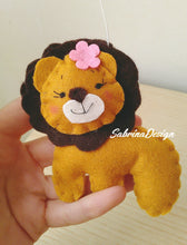 Load image into Gallery viewer, Giostrina culla safari, giostrina con musica, giostrina animali safari