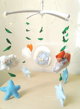 Load image into Gallery viewer, Giostrina culla animali foresta, giostrina con musica, giostrina volpe