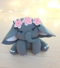 Load image into Gallery viewer, Cake topper elefante, torta animali safari, torta nascita, torta battesimo
