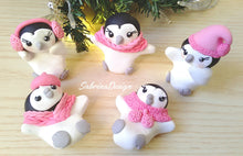 Load image into Gallery viewer, Cake topper pinguini, cake topper nascita SabrinaDesign
